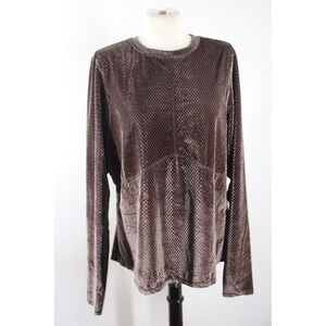 Fabletics XXL/1X Brown Long Sleeve Velvet Texture Check Grid Top LS2357233